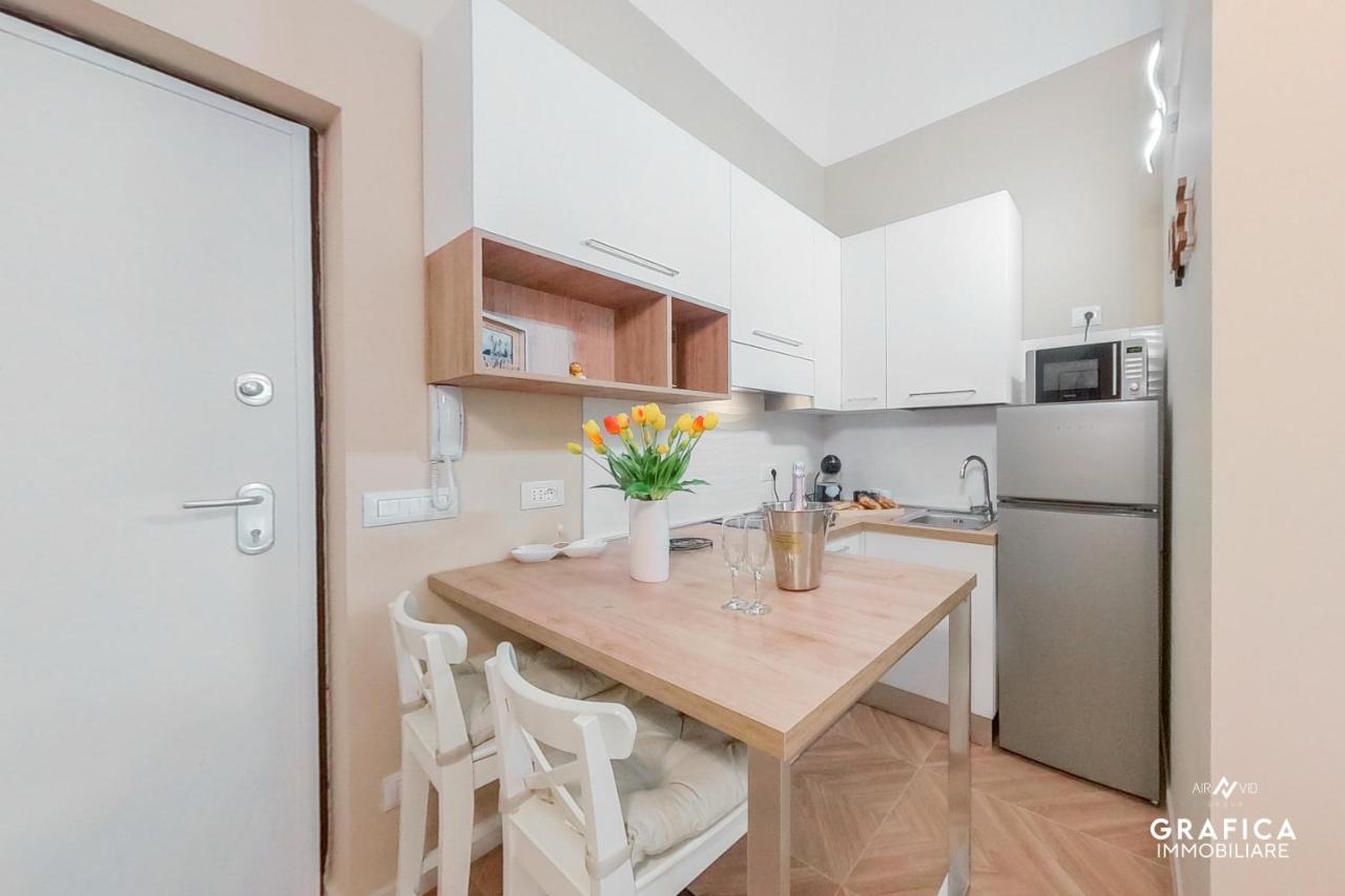 Ameli Home Luxury Apartment Ταράντο Εξωτερικό φωτογραφία