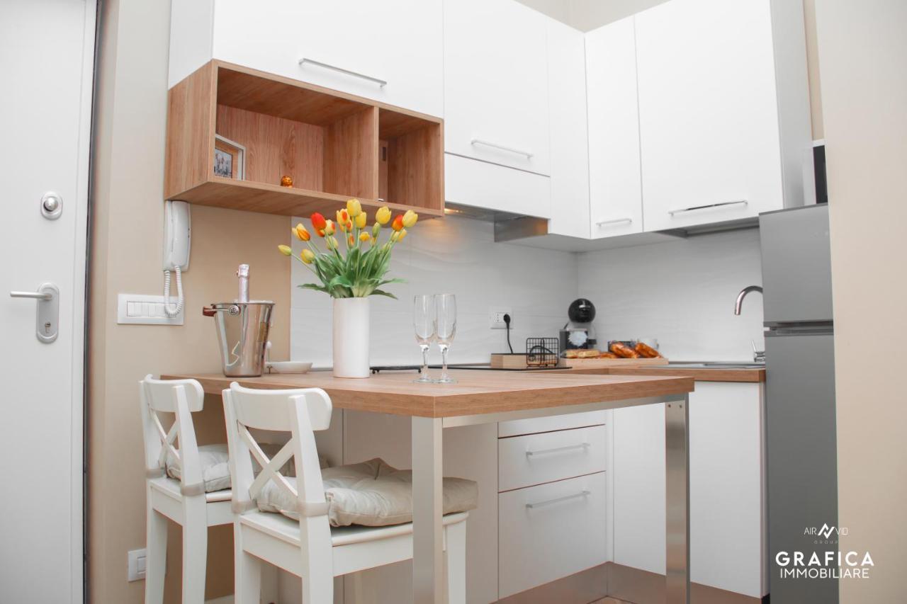 Ameli Home Luxury Apartment Ταράντο Εξωτερικό φωτογραφία